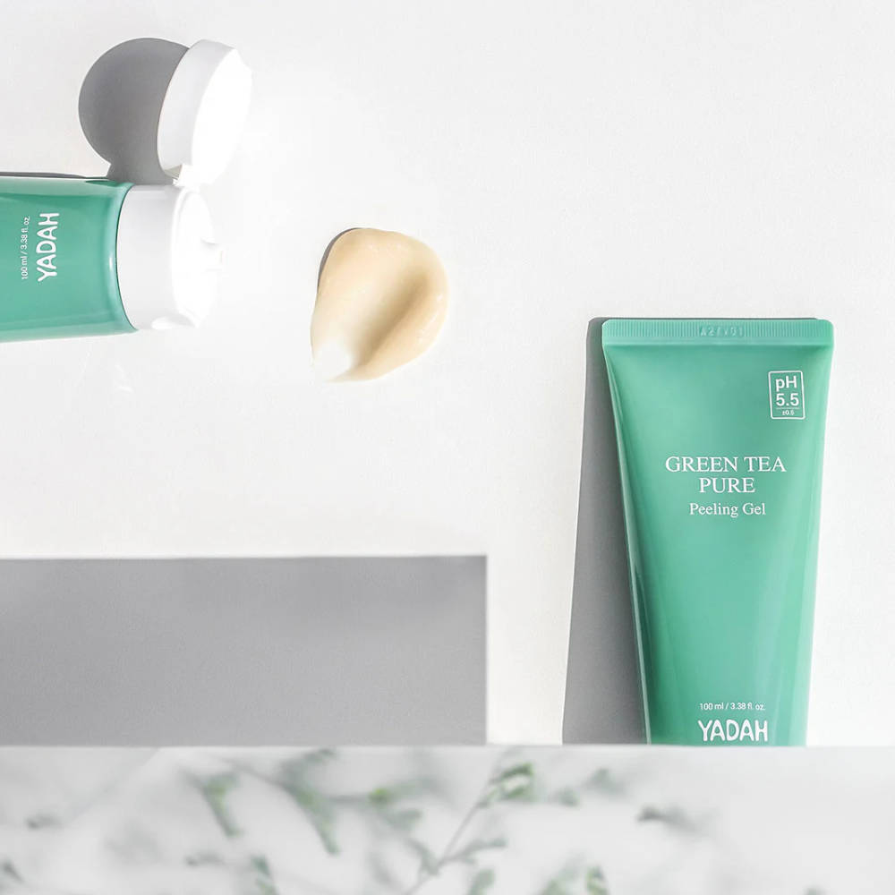 Korean Skincare Yadah Green Tea Pure Peeling Gel mit EAN 8809340385943 K-Beauty Koreanische Kosmetik